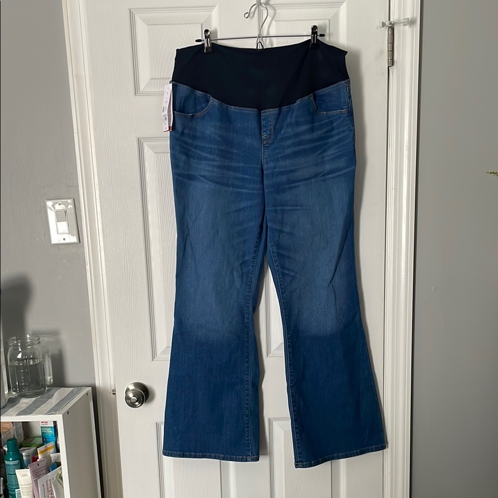 Women's Blue Maternity Jeans - Ingrid + Isabel